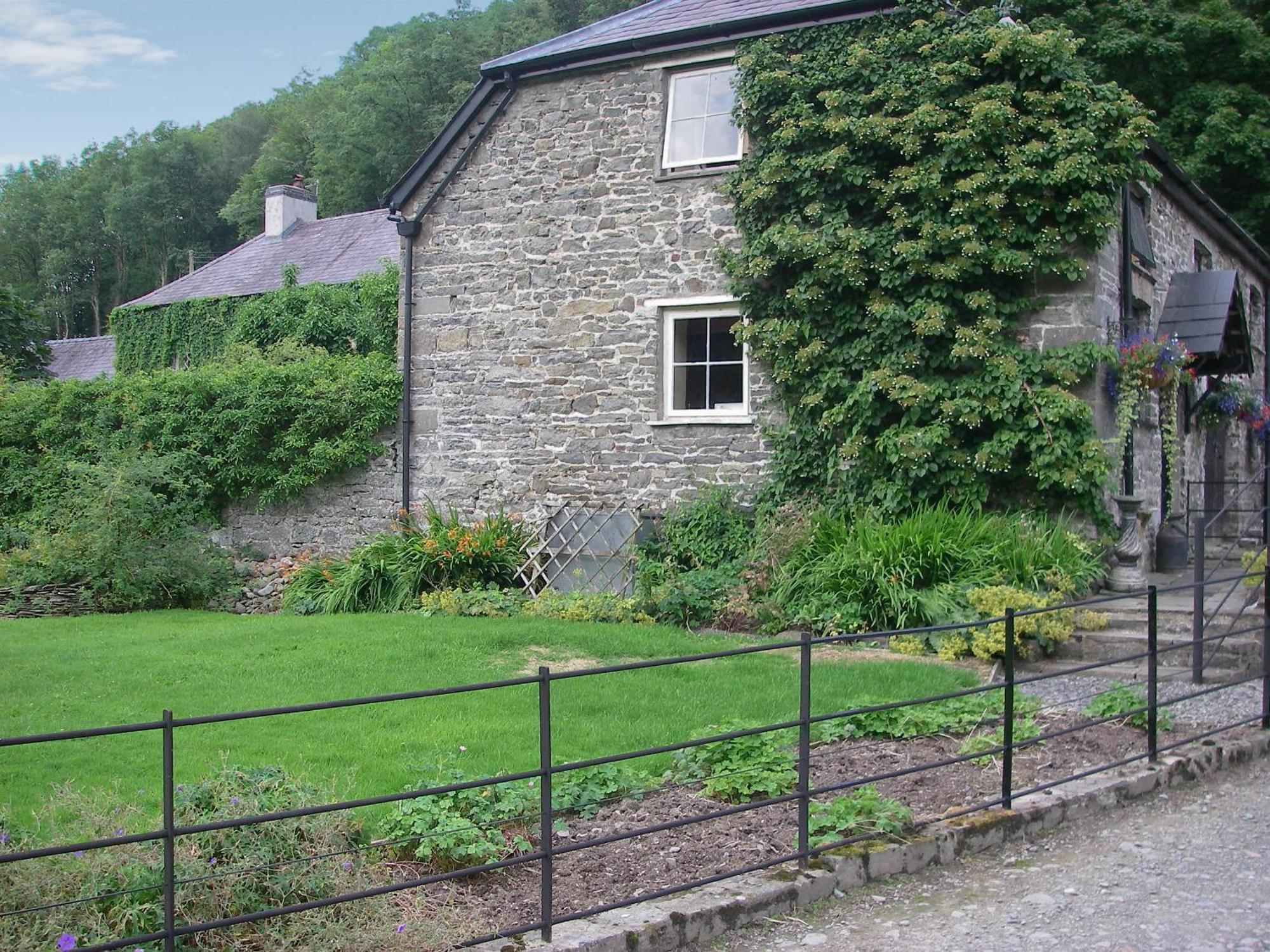 Gamekeepers Cottage - HW7729 Myddfai Buitenkant foto